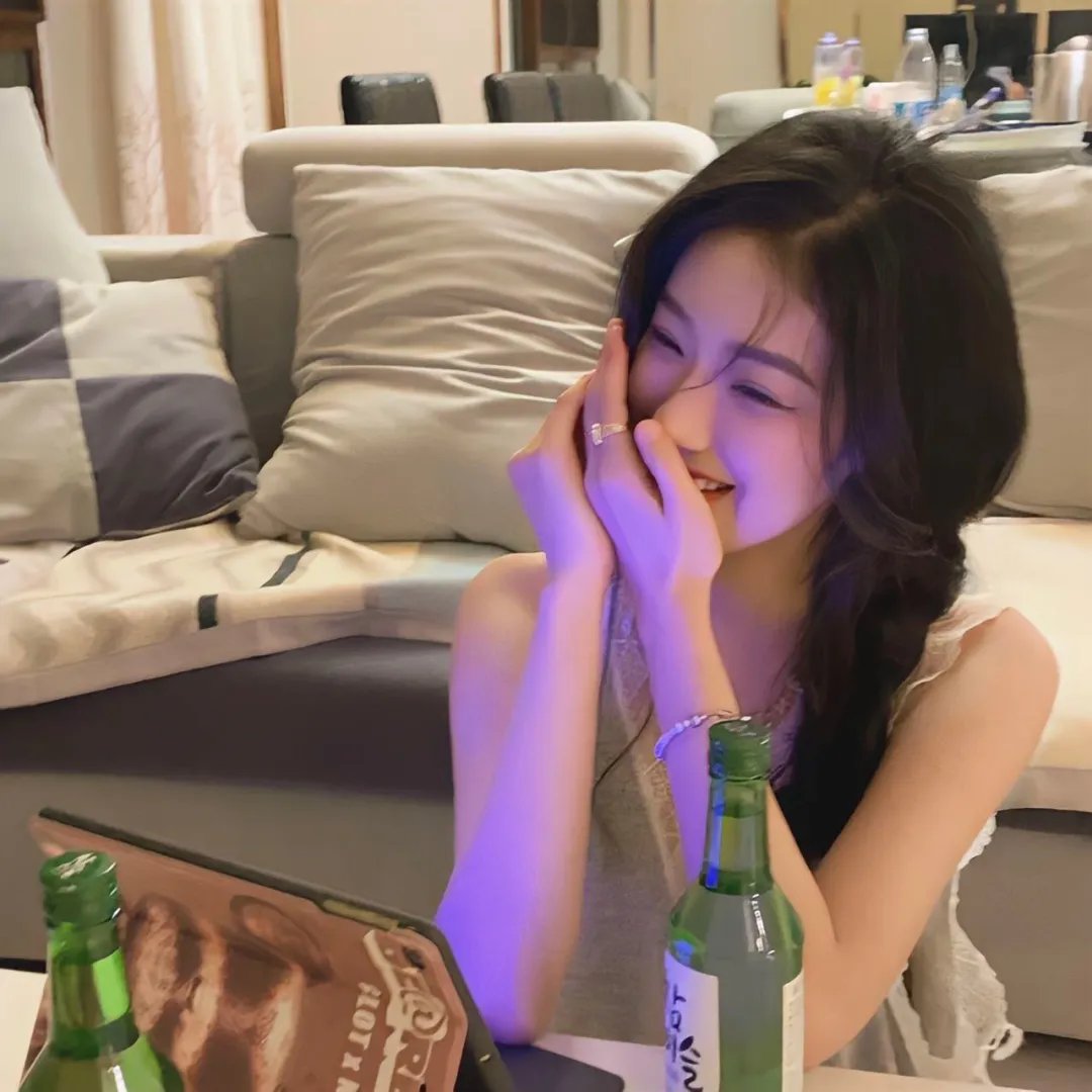 恐龙凶面目
